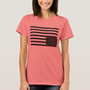 T-shirt Drapeau américain à l'envers dans le noir