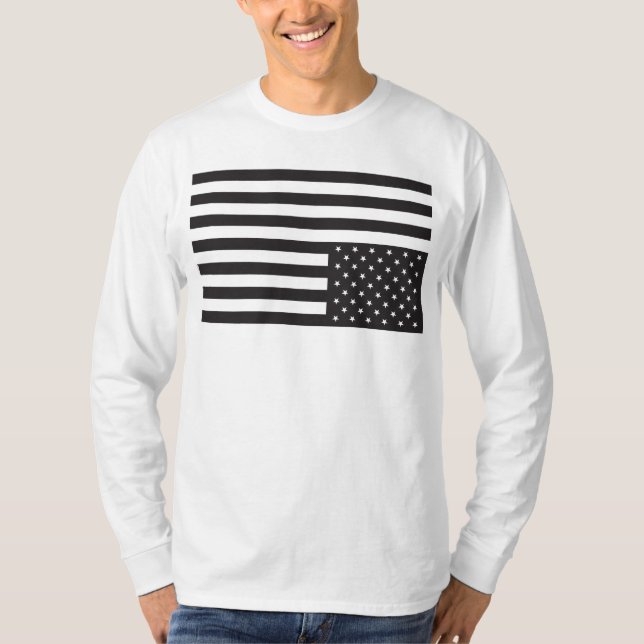 T-shirt Drapeau américain à l'envers dans le noir (Devant)