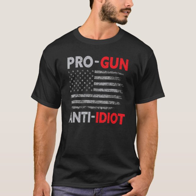 T-shirt Drapeau américain anti-arme Pro Gun (Devant)