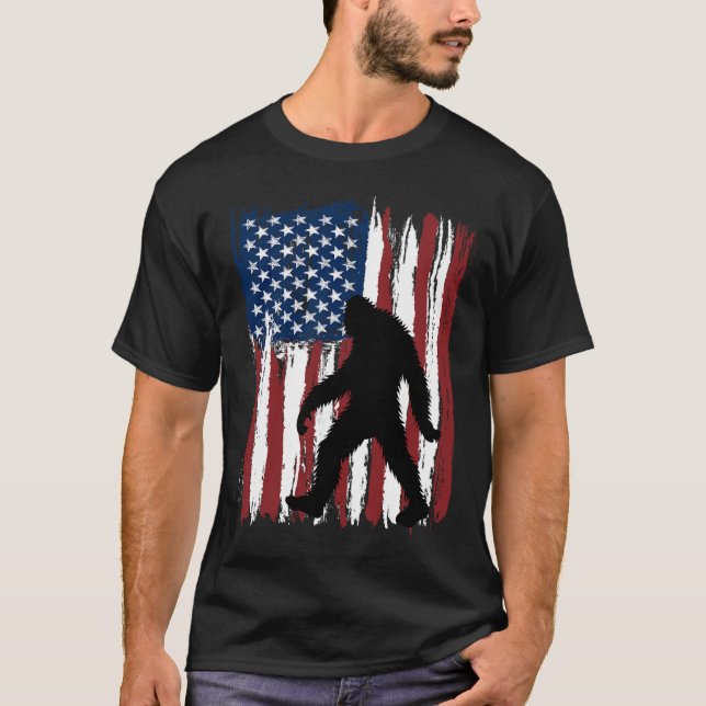 T-shirt Drapeau américain Bigfoot Drôle 4 juillet Patrioti (Devant)