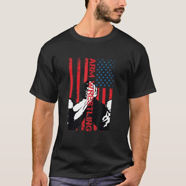 T-shirt Drapeau américain de lutte contre les bras (Devant)
