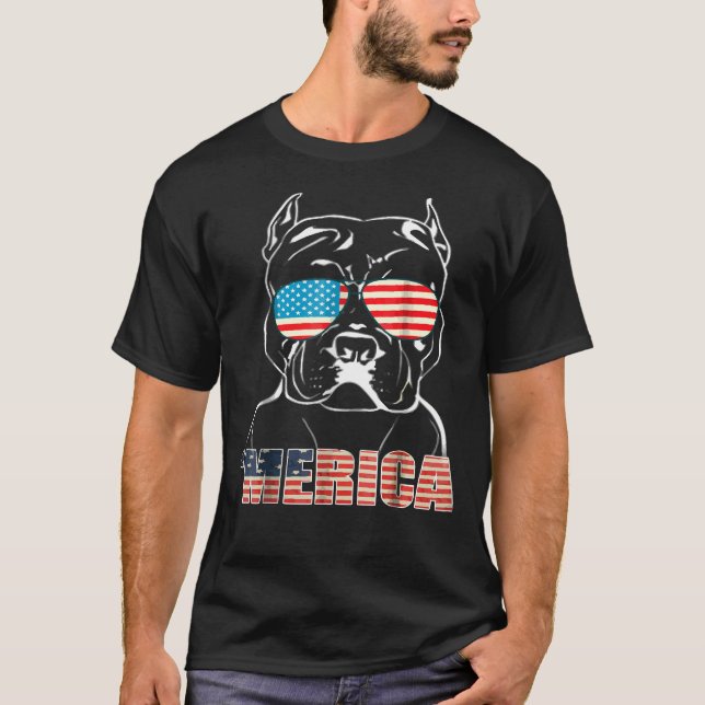 T-shirt Drapeau américain du chien patriotique Pitbully (Devant)