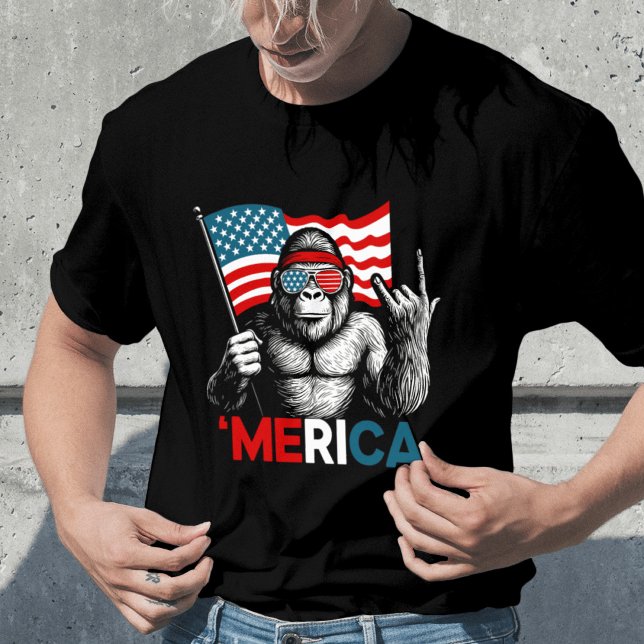 T-shirt Drapeau américain Patriotique Bigfoot 4 juillet (Créateur téléchargé)