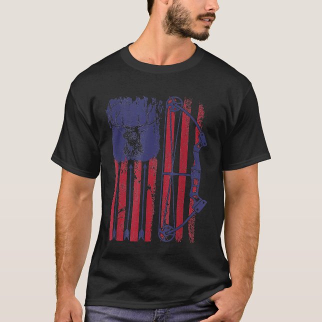 T-shirt Drapeau américain Tir à l'arc Bow Deer Bowhunting  (Devant)