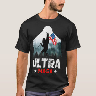 T-shirt Drapeau américain Vintage Ultra Maga amusant