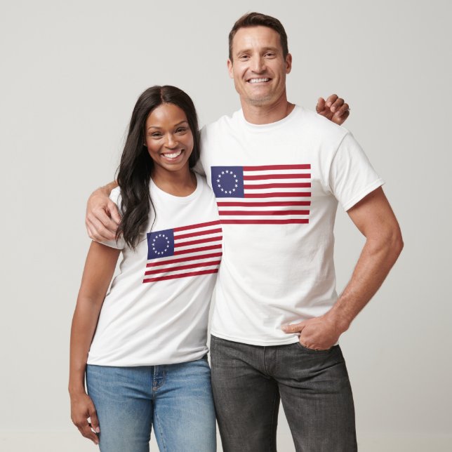 T-shirt Drapeau Betsy Ross 13 étoiles Drapeau américain 17 (Unisexe)