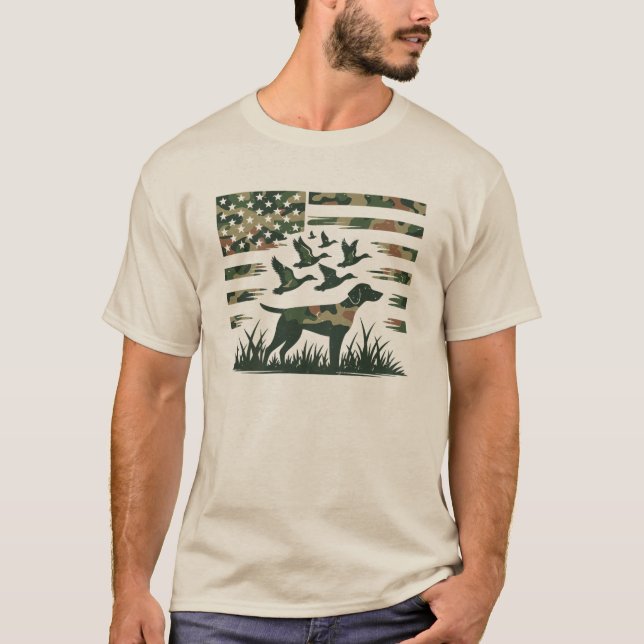 T-shirt Drapeau de chien de chasse de canard colvert camou (Devant)