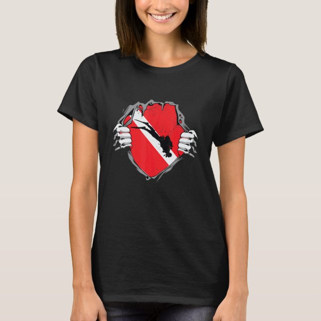T-shirt Drapeau de plongée incroyable sous l'eau Plongée e (Devant)