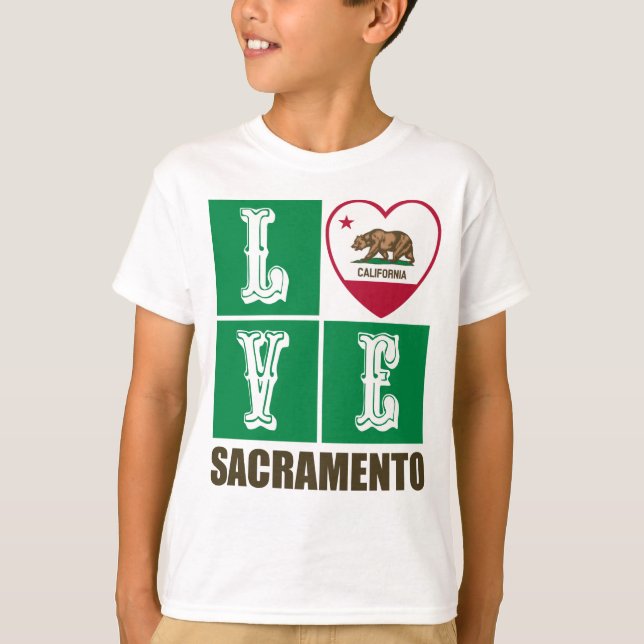 T-shirt Drapeau d'État de Californie Coeur Sacramento (Devant)