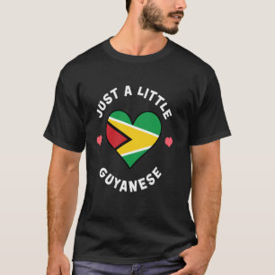 T-shirt Drapeau Guyanais Cœur Juste Un Petit Guyanais Guya
