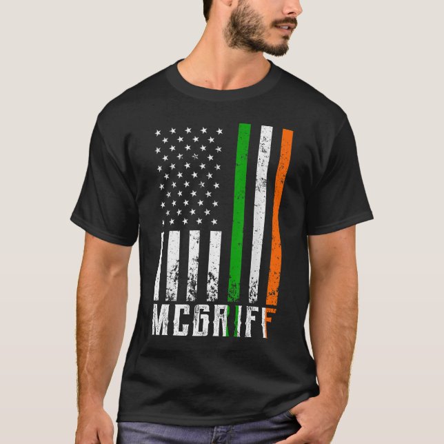 T-shirt Drapeau irlandais de la famille MCGRIFF (Devant)