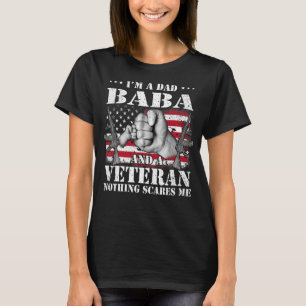 T-shirt Drapeau Mains Je suis papa Baba et un vétéran Rien