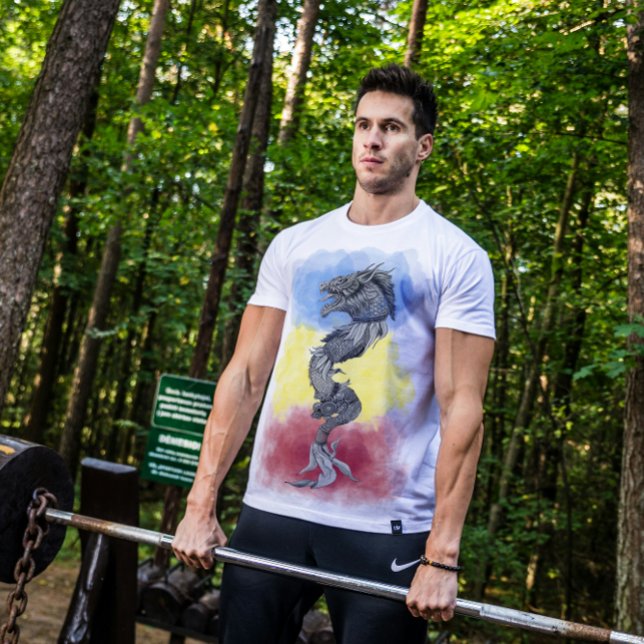 T-shirt Drapeau national roumain et ancien loup dacien (Créateur téléchargé)