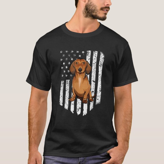 T-shirt Drapeau Noir Blanc Américain Brown Dachshund 4e De (Devant)