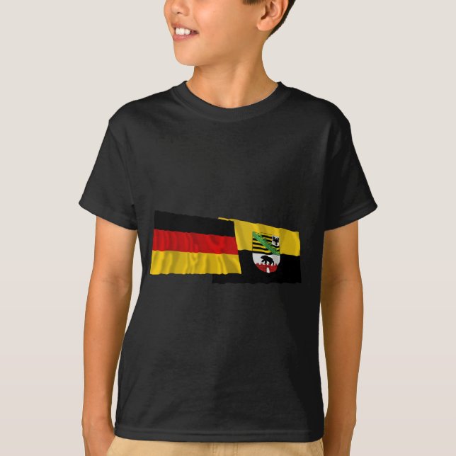 T-shirt Drapeaux de ondulation de l'Allemagne et de la (Devant)