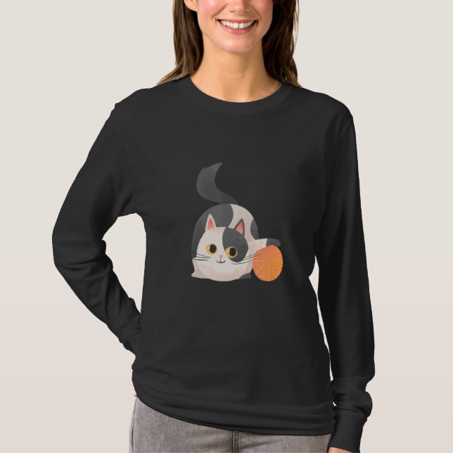 T-shirt Drawn Cute Cat Playing (Devant)