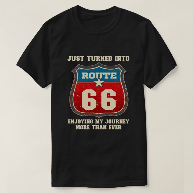 T-shirt Drôle 66ème anniversaire cadeau-Juste transformé e (Design devant)