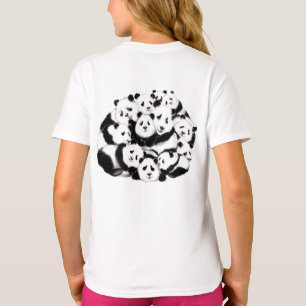 T-shirt drôle avec la famille Panda