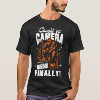 T-shirt Drôle Bigfoot Sasquatch Attrapé Par Caméra Enfin