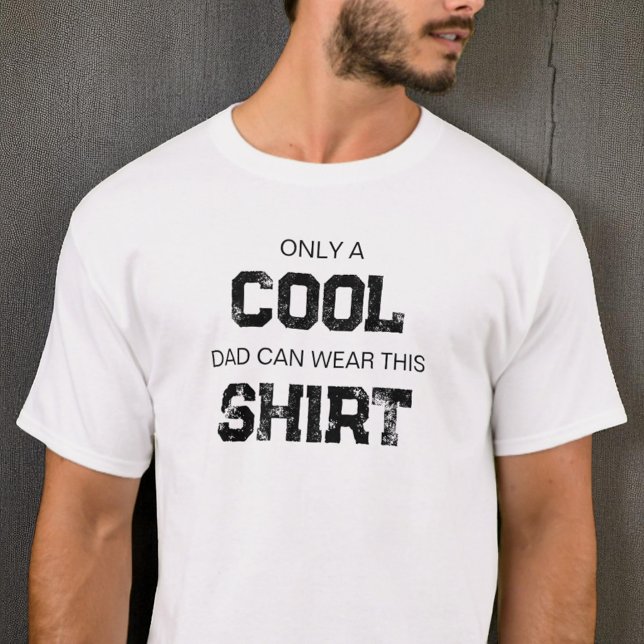T-shirt Drôle Black and White Typography Citation Cool Pap (Funny Black and White Typography Quote Cool Dad T-Shirt)