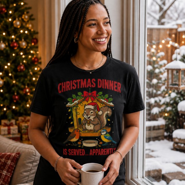 T-shirt drôle d'écureuil de dîner de Noël (Christmas Dinner Squirrel T-Shirt 🎄🐿️)