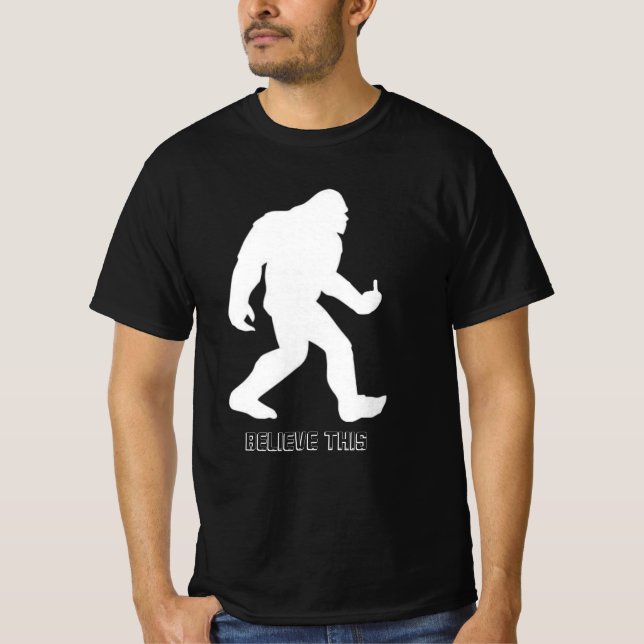 T-shirt Drôle 'FLIP THE BIRD' Yeti Bigfoot Tee (Devant)