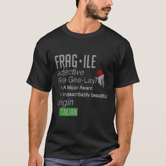 T-shirt Drôle Fragile Définition Vilain Knit Pour Noël (Devant)