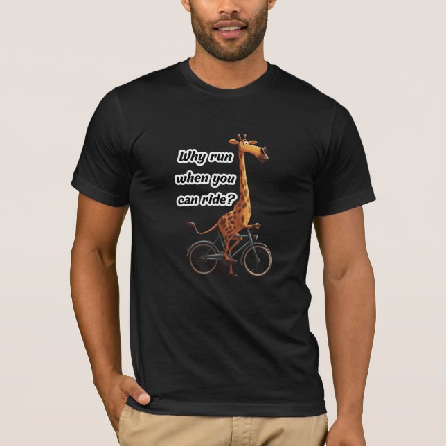 T-shirt Drôle girafe à long cou sur vélo avec texte (Devant)