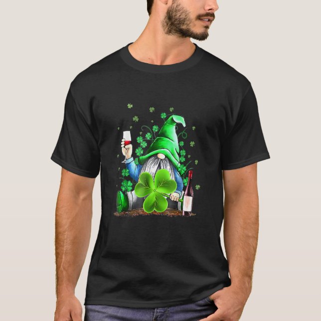 T-shirt Drôle Hippie Gnome Boire Vin Shamrock St Patri (Devant)