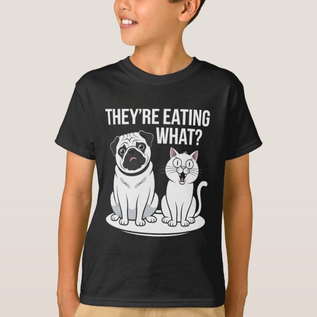 T-shirt Drôle Ils mangent Les Chiens Ils Mangent Le Ca (Devant)