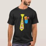 T-shirt Drôle juillet Christmas Beach Père Noël cravate No<br><div class="desc">Drôle Juillet Noël Plage Père Noël cravate Noël sur une plage</div>
