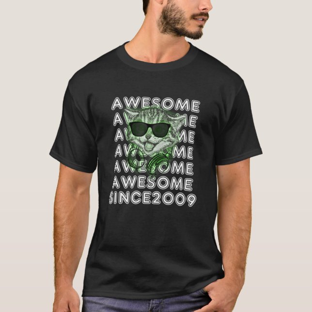 T-shirt Drôle Musique Chat Awesome Depuis 2009 13E Anniver (Devant)
