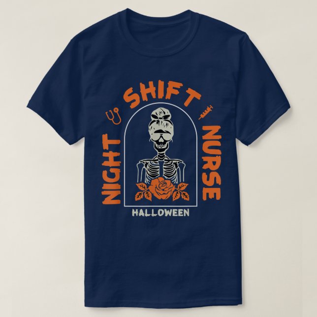 T-shirt Drôle Nuit Shift Nurse Skeleton Halloween RN Nurs (Design devant)