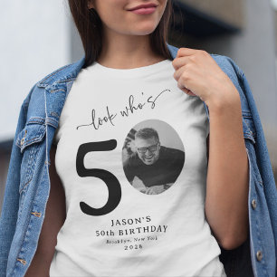 T-shirt Drôle 'Regarde qui a 50 ans' Élégant 50e Anniversa