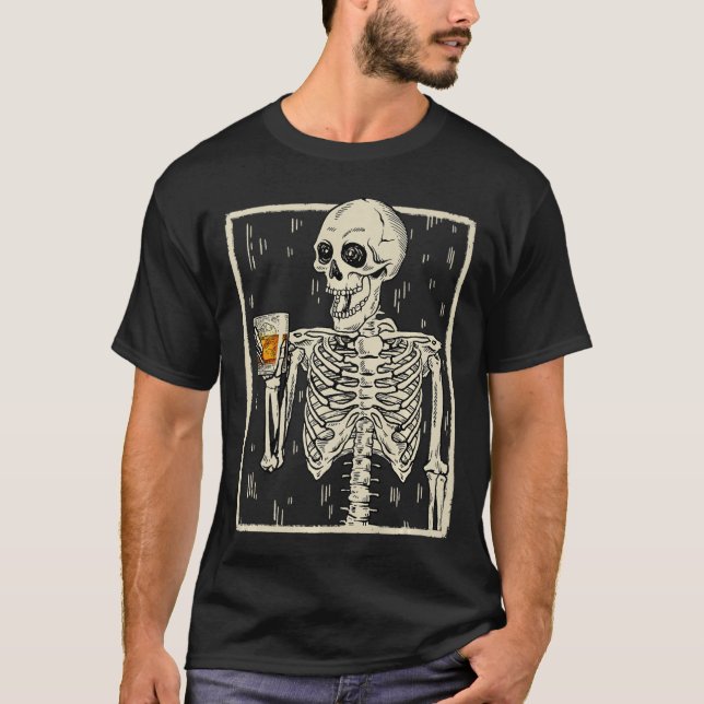 T-shirt Drôle Squelette Boire Bourbon Whiskey Halloween (Devant)