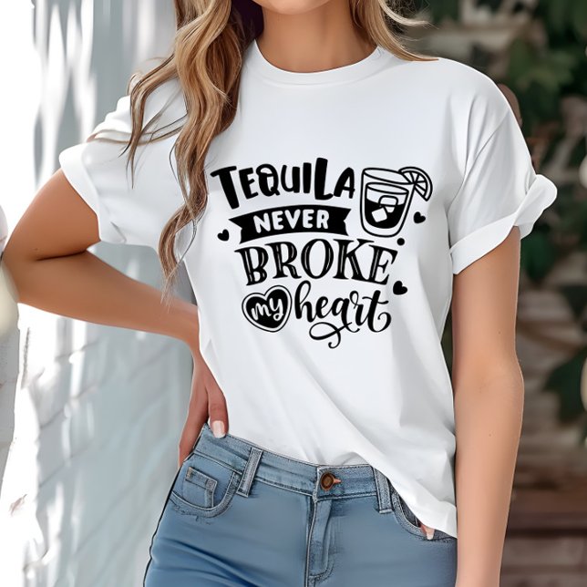 T-shirt Drôle Tequila ne m'a jamais brisé le coeur (Créateur téléchargé)