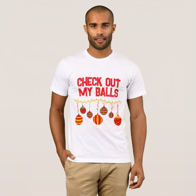 T-shirt Drôles de boules de Noël à regarder  (Devant entier)