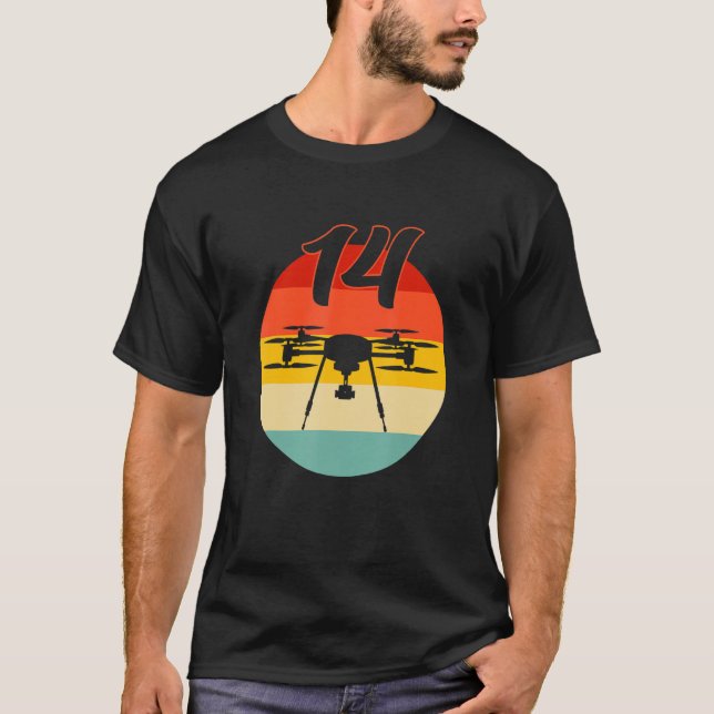 T-shirt Drones de contrôle à distance rétro pour 14e anniv (Devant)