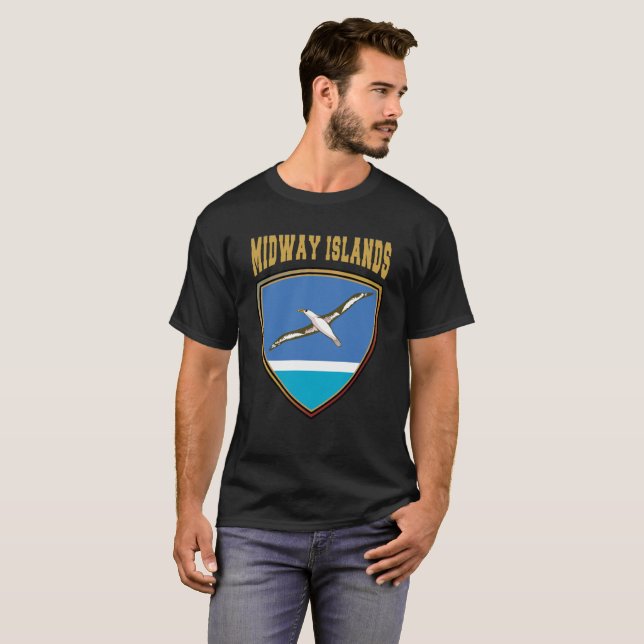 T-shirt du Bouclier Drapeau des Îles Midway (Devant entier)