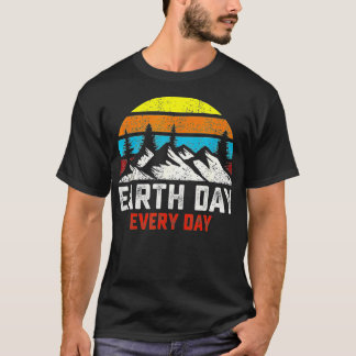 T-shirt Earth Day Everyday 51th Anniversary Planet Teacher