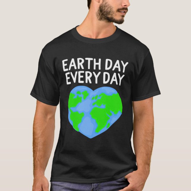 T-shirt Earth Day Everyday Rainbow Pine Tree Nature Green  (Devant)