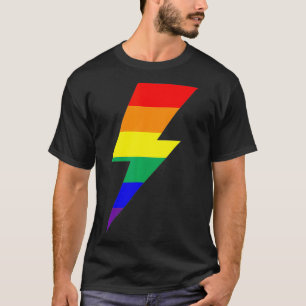 T-shirt Éclairage de drapeau de la Fierté arc-en-ciel