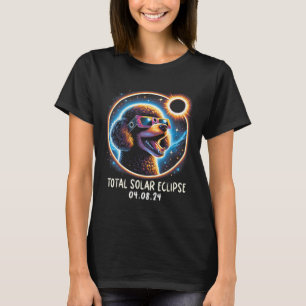 T-shirt Éclipse solaire Poodle Portant des lunettes Animau