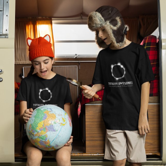 T-shirt Éclipse Solaire Totale Magnifique Chaque année (Créateur téléchargé)