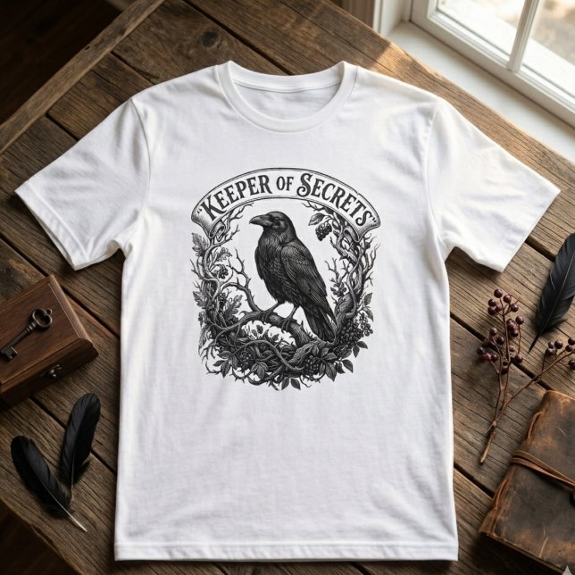 T-shirt Écriture gothique complexe de corbeau, Art académi (Intricate gothic raven tshirt)