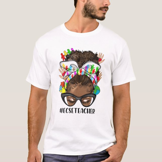 T-shirt ECSE enseignant enseignement spécial Messy Bun Afr (Devant)