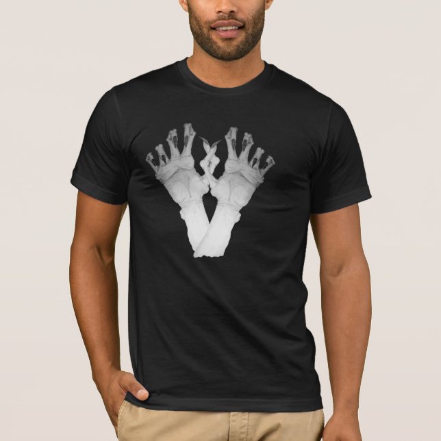 T-shirt Effrayant monstre main avec de longs ongles (Devant)