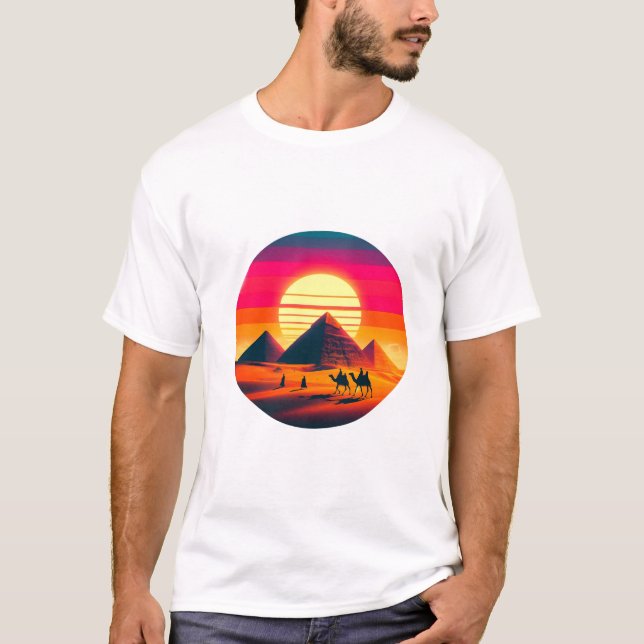 T-shirt Egyptian Pyramids Neon Sunset – Retro Desert Scene (Devant)