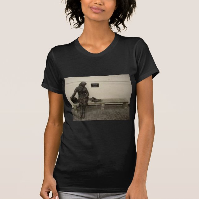 T-shirt Eleanor Rigby (Devant)