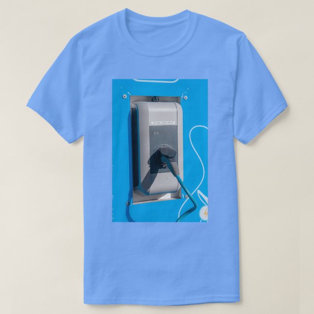 T-shirt Electric car charging station photographed in Neus (Design devant)